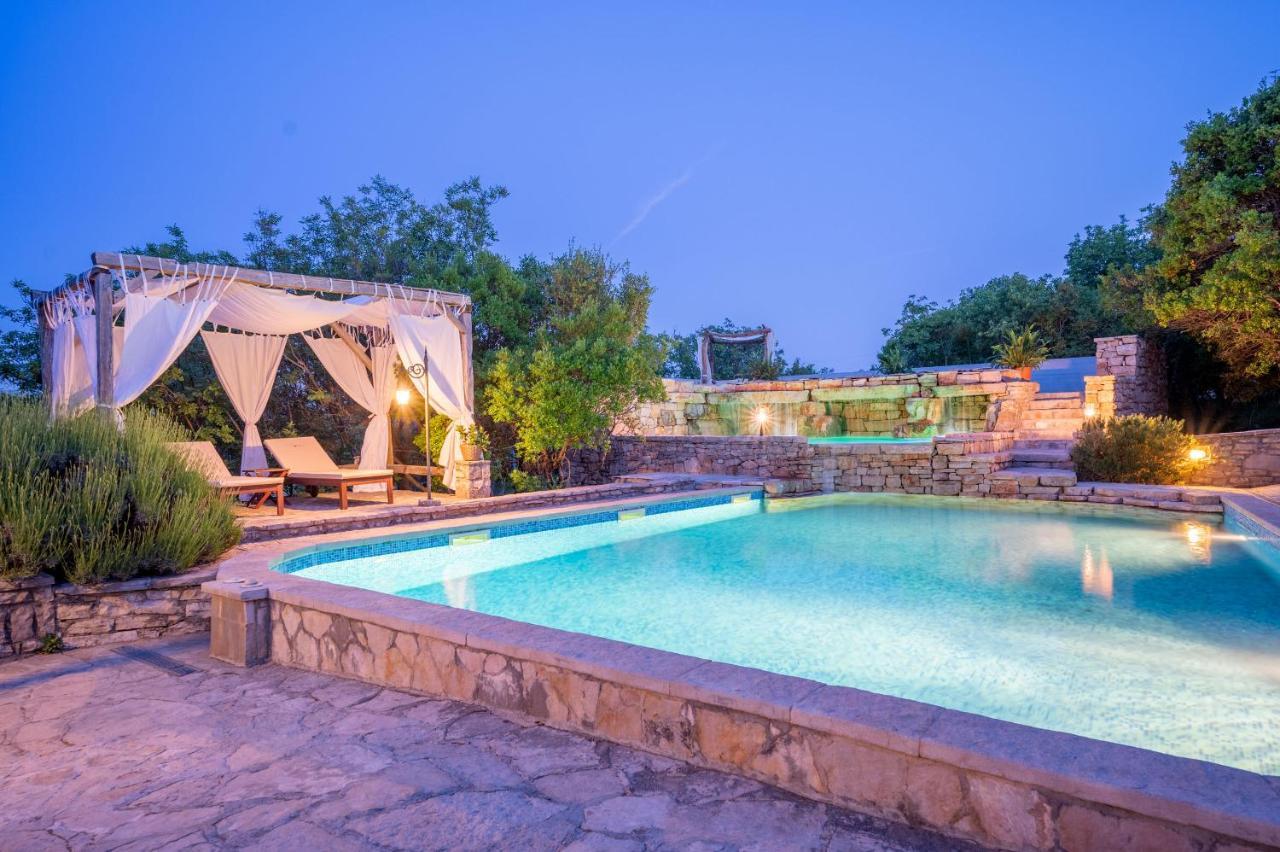 Nono Ban Hotel & Villa Gornji Humac Экстерьер фото