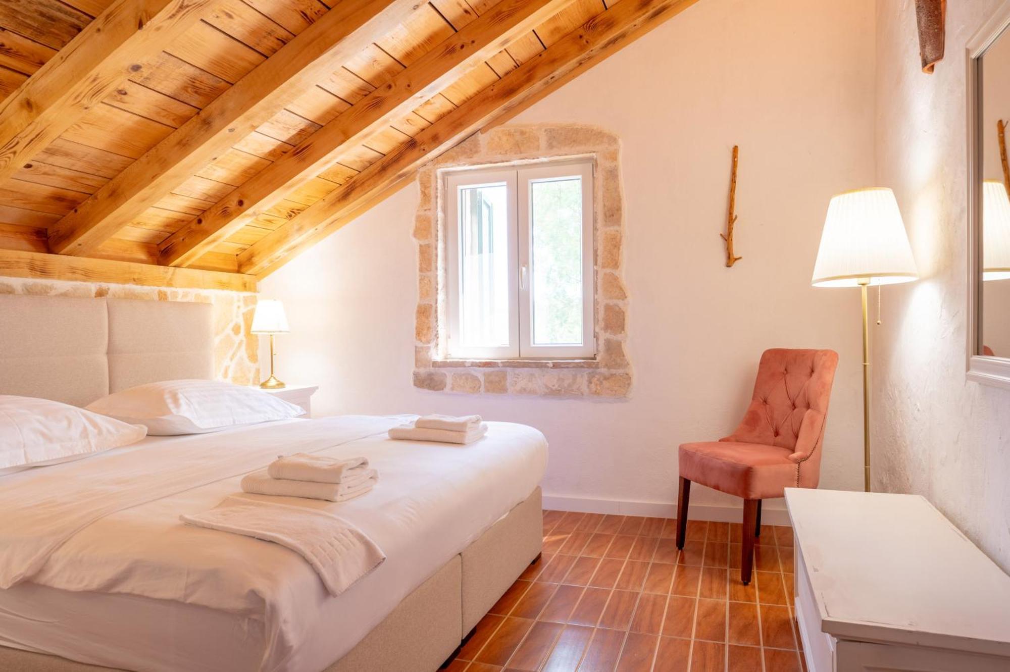 Nono Ban Hotel & Villa Gornji Humac Экстерьер фото