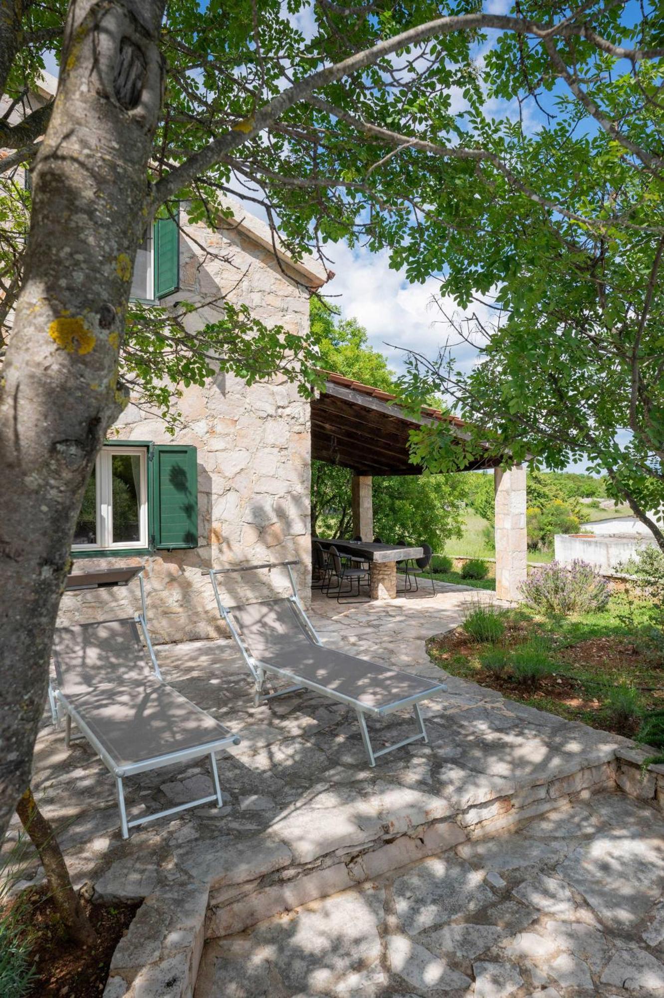 Nono Ban Hotel & Villa Gornji Humac Экстерьер фото