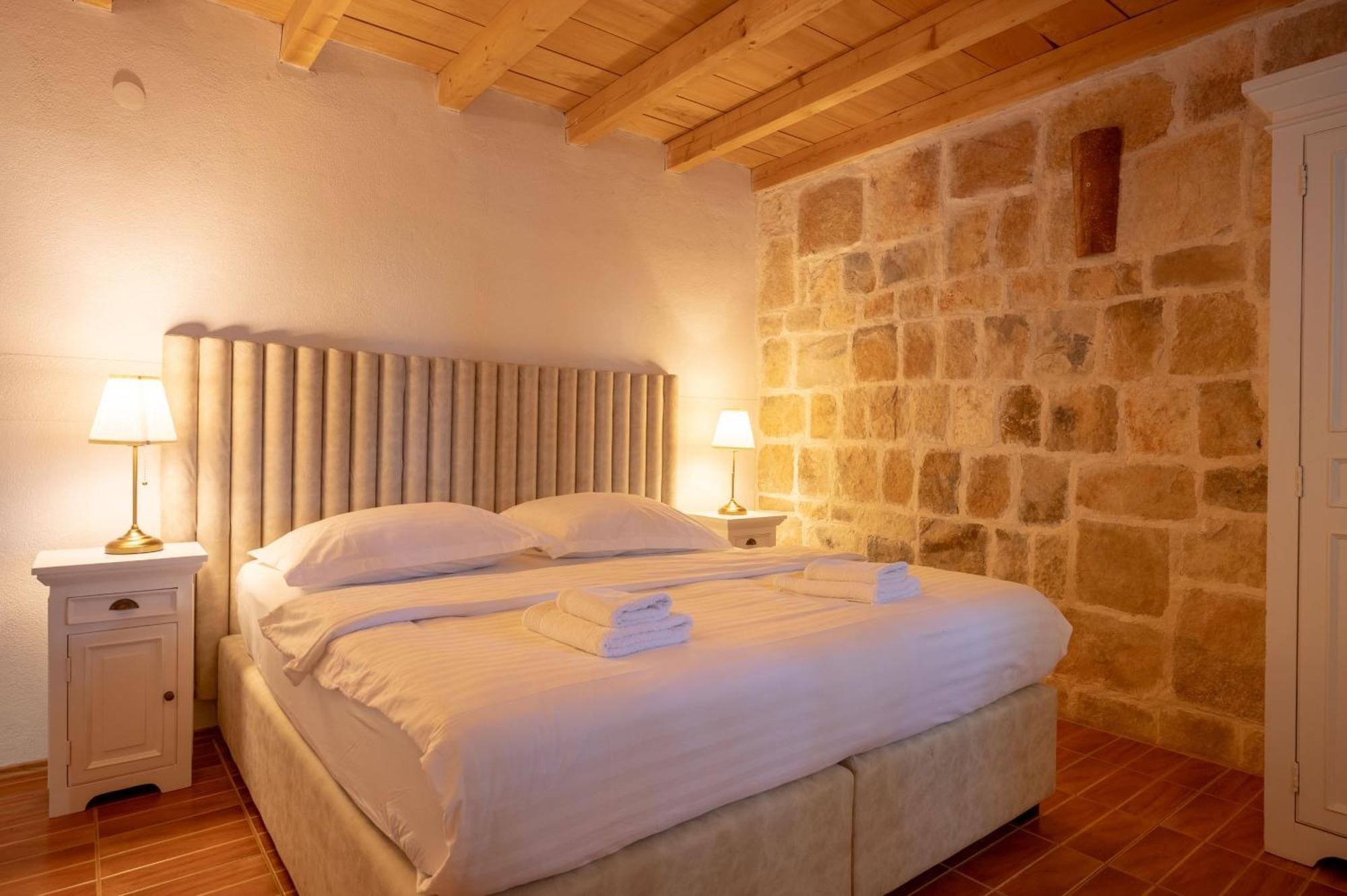 Nono Ban Hotel & Villa Gornji Humac Экстерьер фото